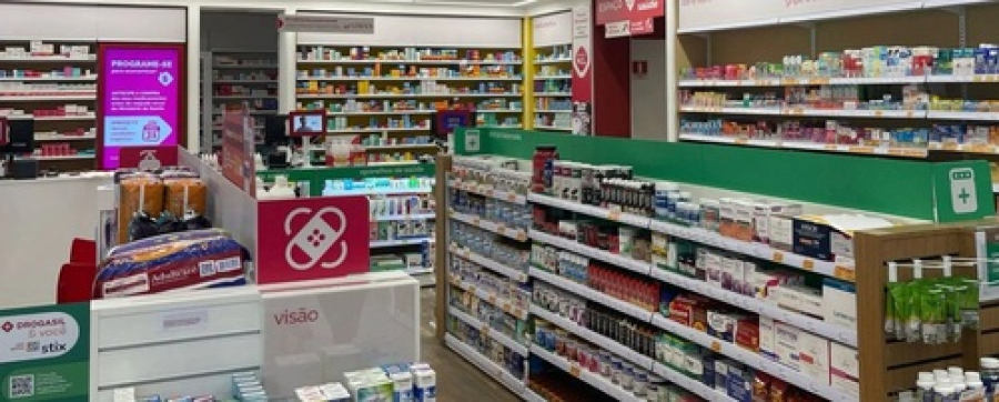 Projeto autoriza farmácias em supermercados.