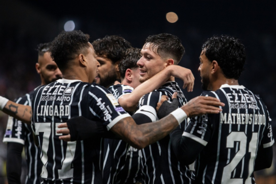 Corinthians bate o São Paulo no Majestoso 