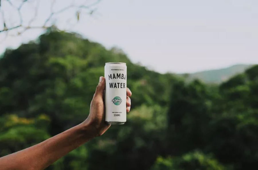 Anvisa recolhe lotes da água Mamba Water.