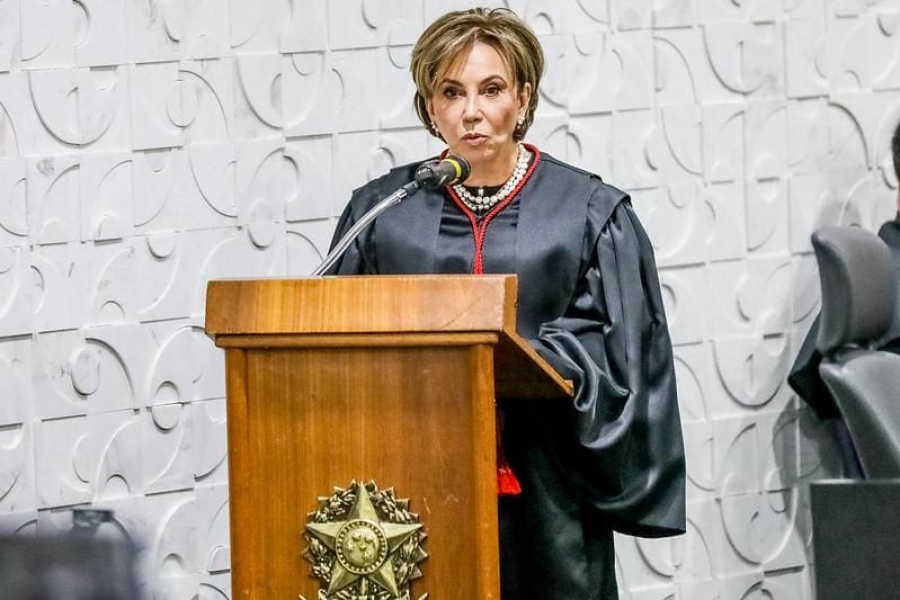 Justiça suspende punições do MEC 