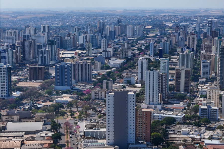Varejo de Maringá enfrenta pressão, mas dados não apontam crise 