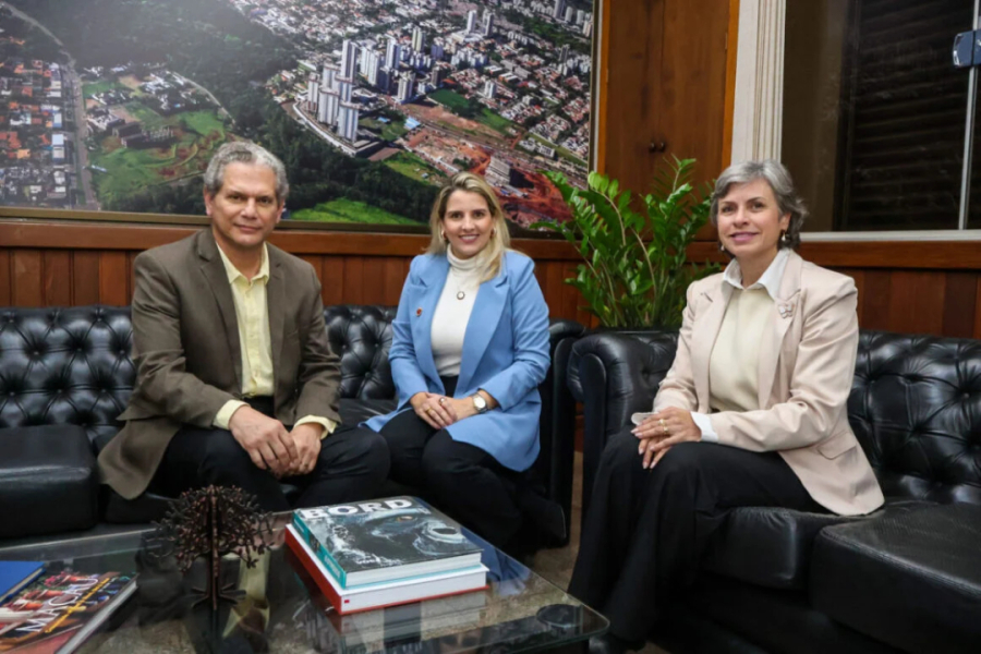 Majô será prefeita interina de Maringá