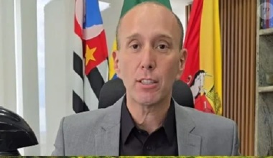 Prefeito afastado de Sorocaba diz ser alvo de perseguição.