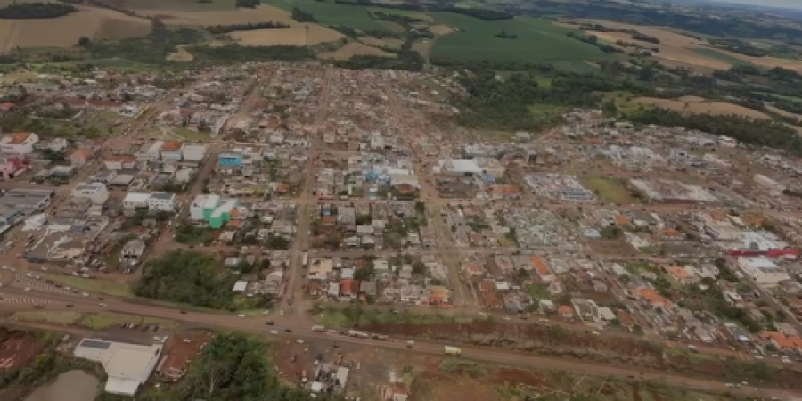 Sobe para 784 o número de feridos por tornado