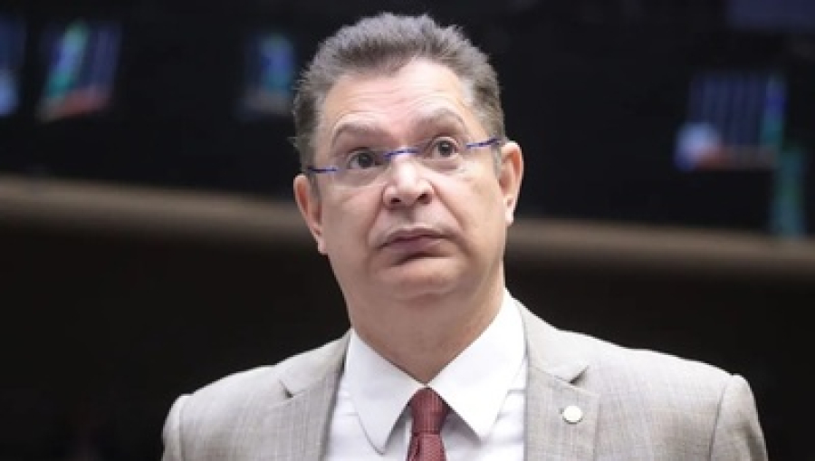 Bolsonaro ser preso no dia 22 mostra psicopatia de Moraes