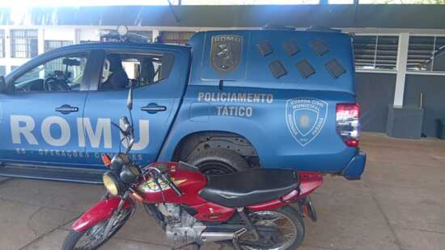 GCM de Maringá recupera motocicleta furtada  