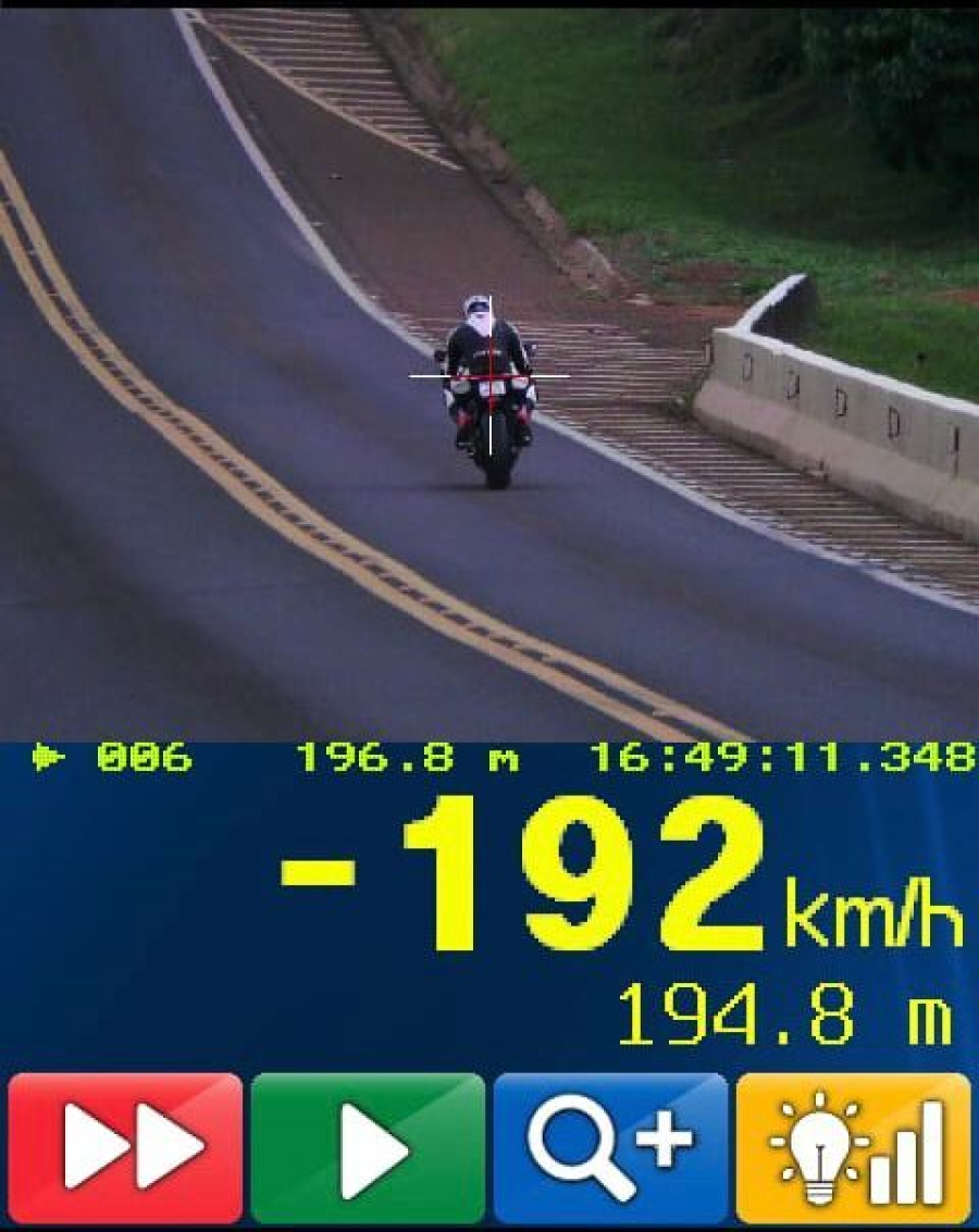  Motociclista é flagrado a 192 km/h, na BR-277