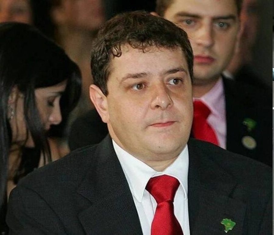 Lulinha admite que teve viagem e hotel pagos pelo Careca do INSS