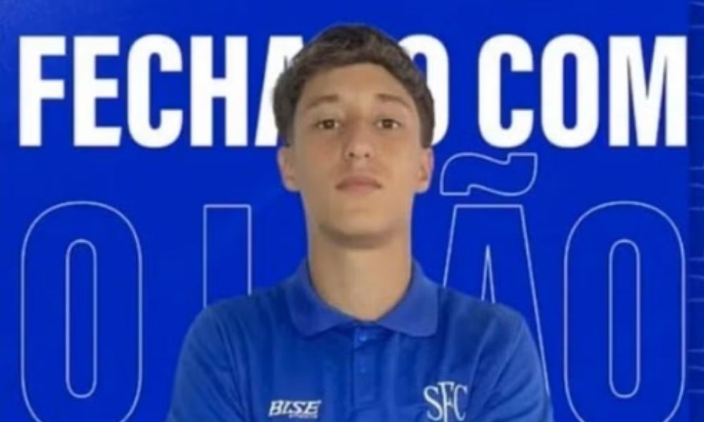 Clube carioca afasta jogador suspeito de estuprar adolescente 