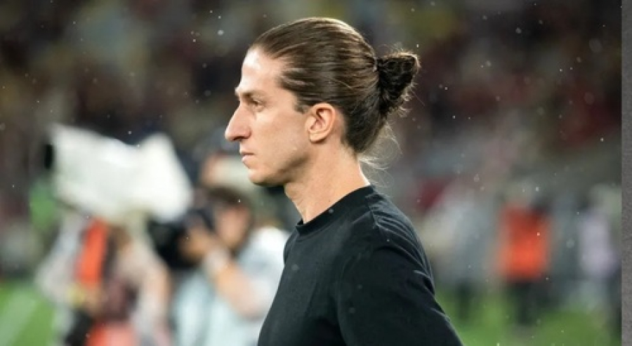 Flamengo demite técnico Filipe Luís 