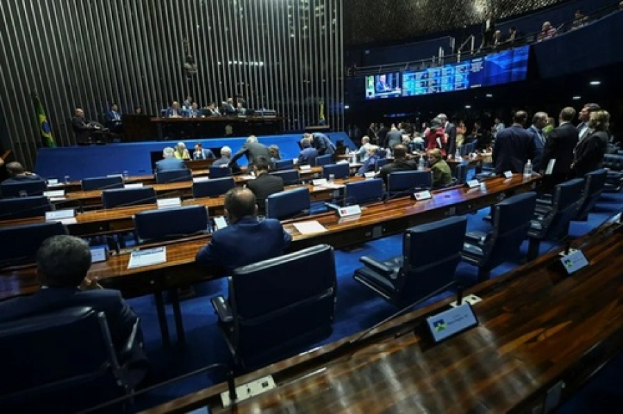 Saiba quem assinou a CPI contra ministros.