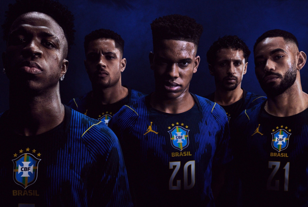 CBF divulga a camisa azul da Seleção 