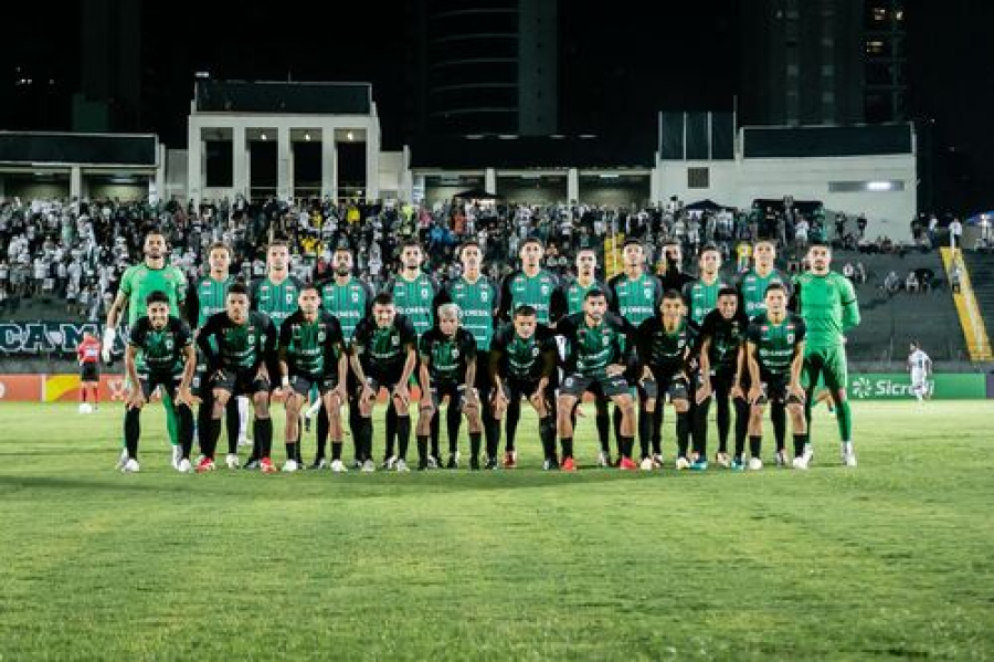 Maringá FC encara o Goiás no Willie Davids