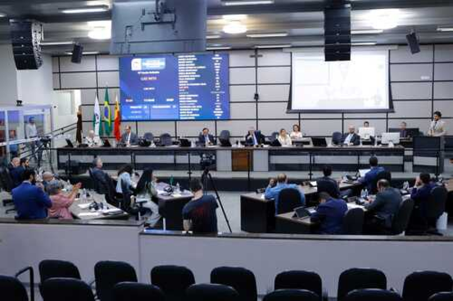 Maringá terá reajuste salarial de 4,5% 