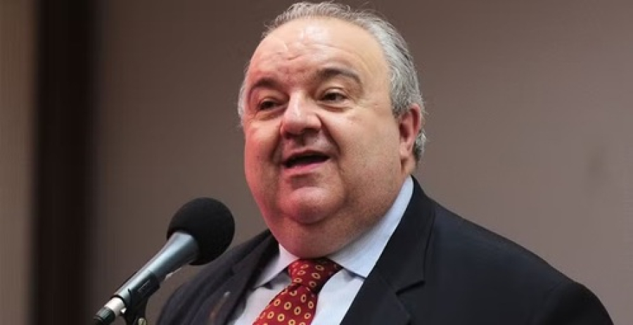 Greca se filia ao MDB e anuncia pré-candidatura