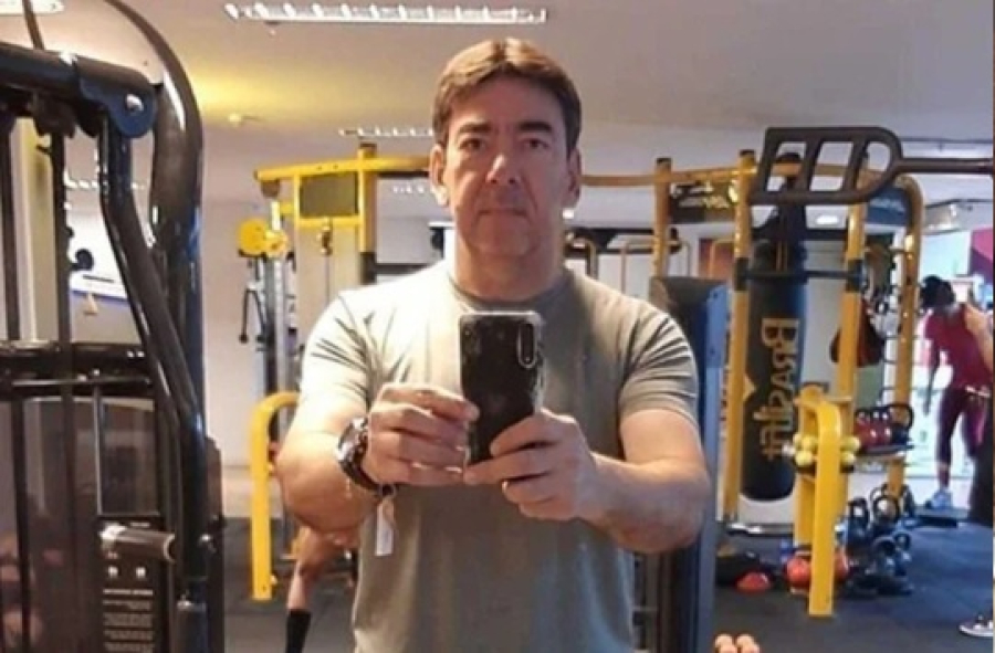 Ex-médico pega 46 anos de prisão por matar mãe 