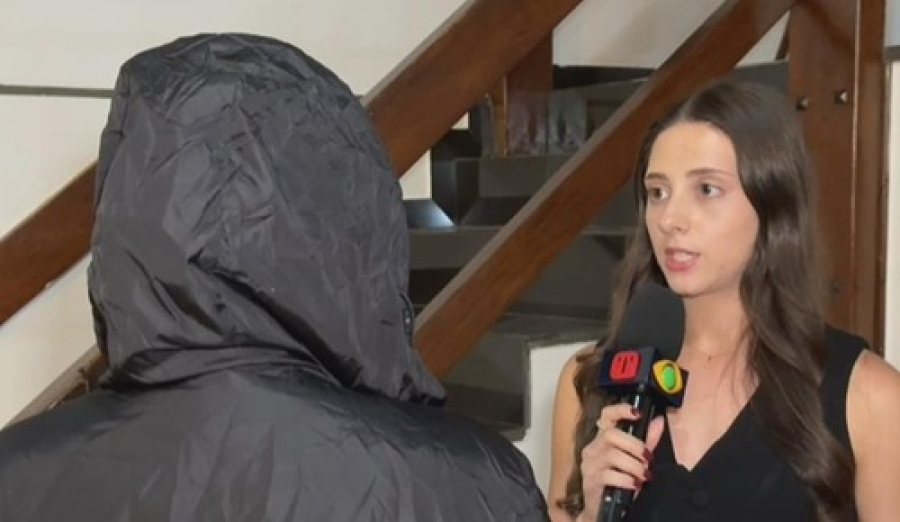 Ex-assessora relata ameaças após denúncia.