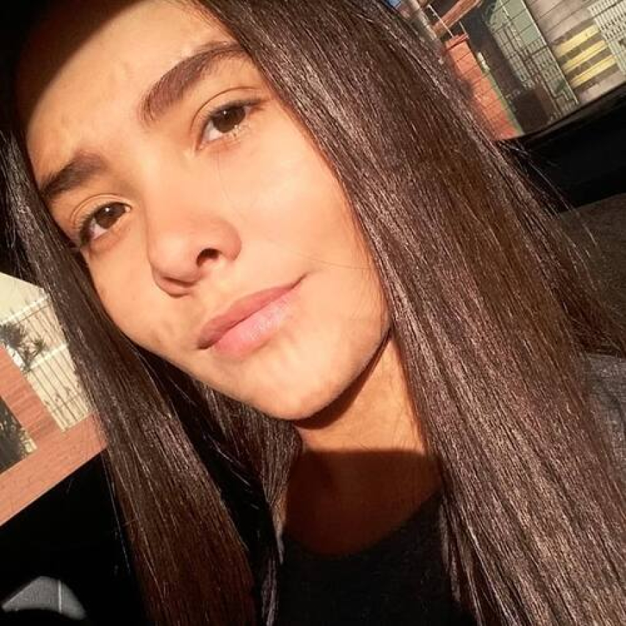 Jovem encontrada sem vida em residência 