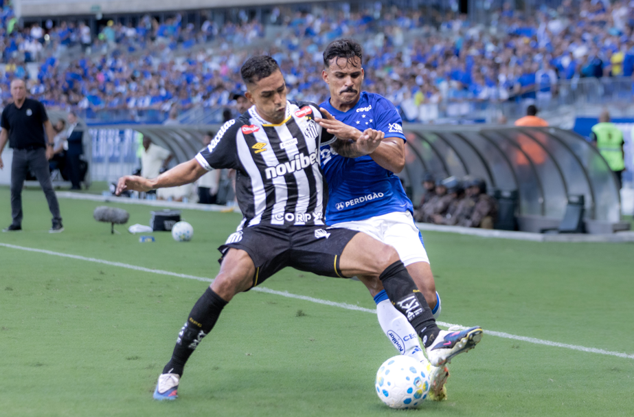 Santos empata sem gols com Cruzeiro 