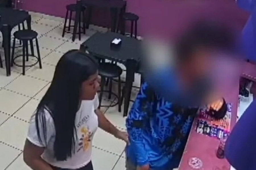 Mulher coloca veneno no açaí do namorado