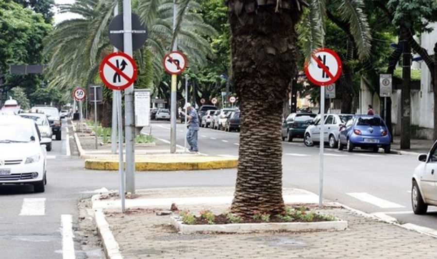 Maringá implanta conversões livres à direita.