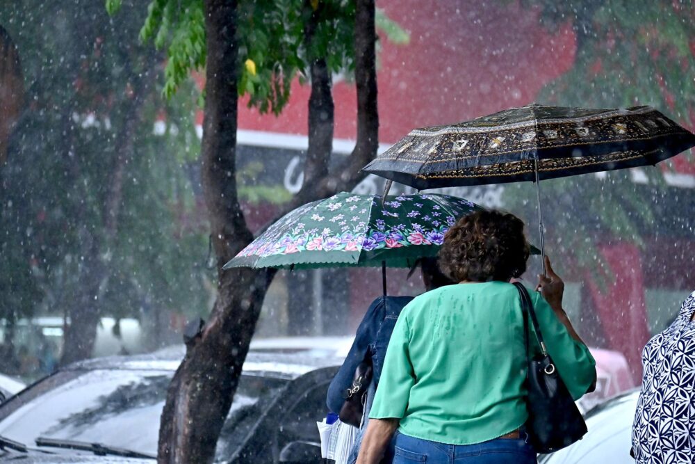 Frente fria traz chuvas de volta ao Noroeste 