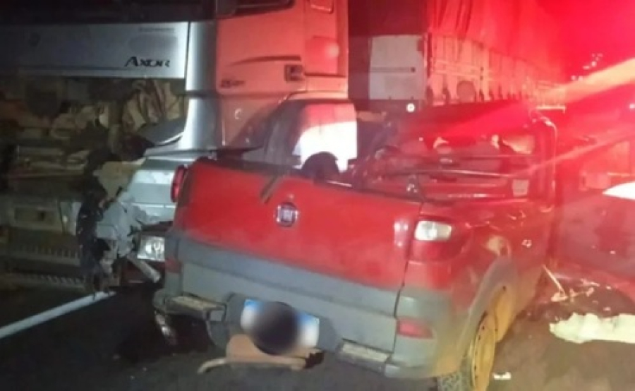 Batida seguida de colisão termina em tragédia na PR-092