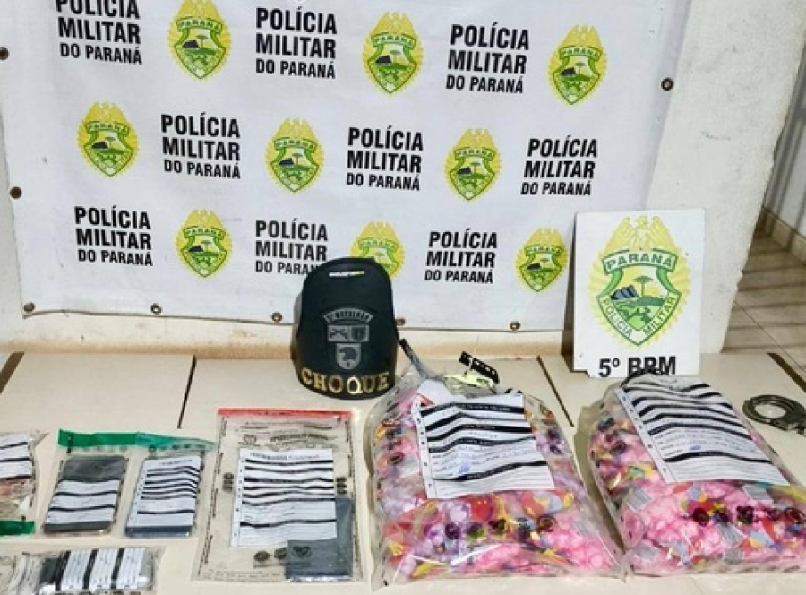 CHOQUE apreende 3 mil porções de cocaína