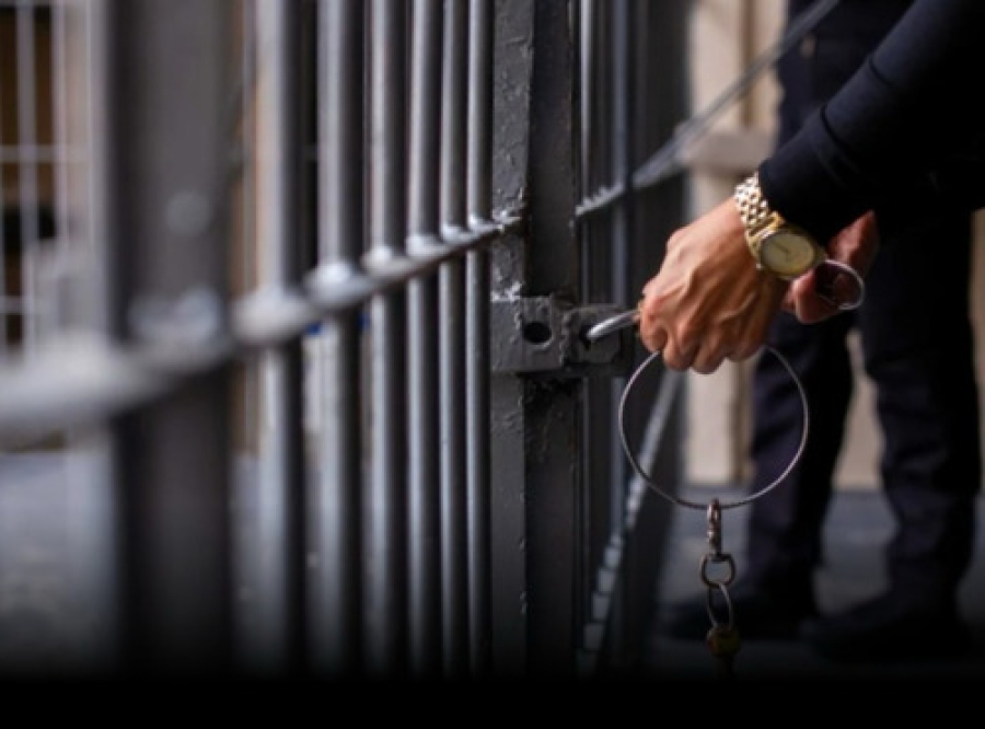 Detento é esquartejado em prisão de Minas.