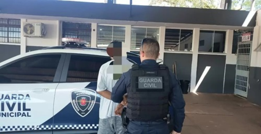 Mãe denuncia filho por furtos dentro de casa 