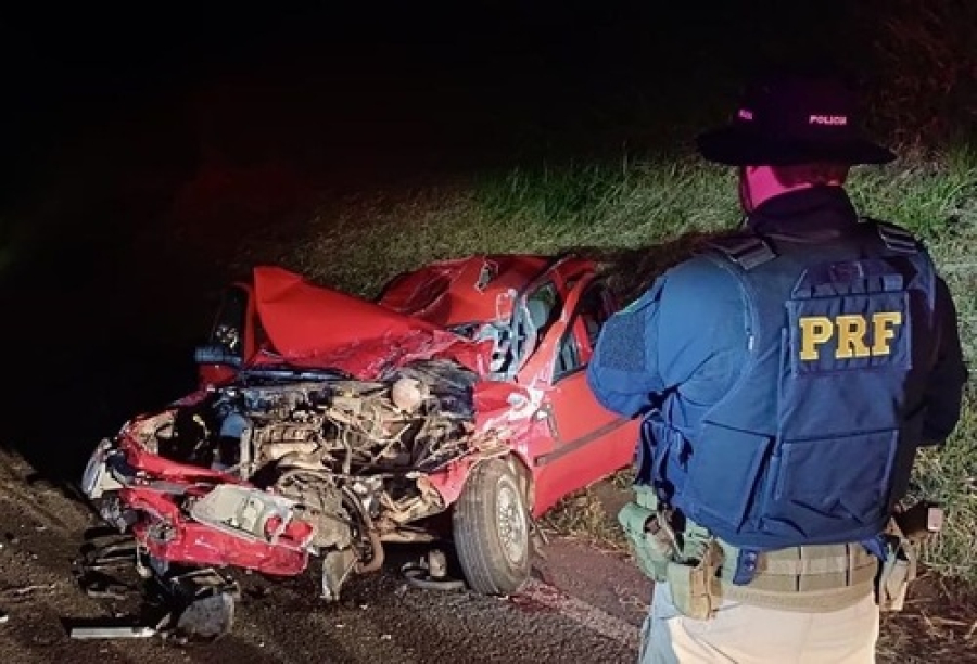 Colisões frontais causaram metade das mortes.