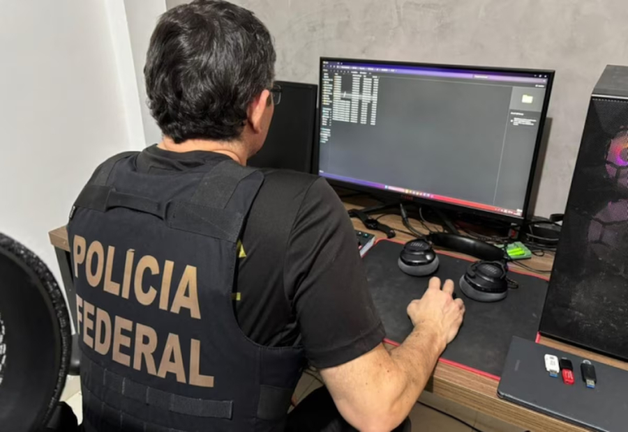 Quase metade dos golpes no Brasil usa inteligência artificial