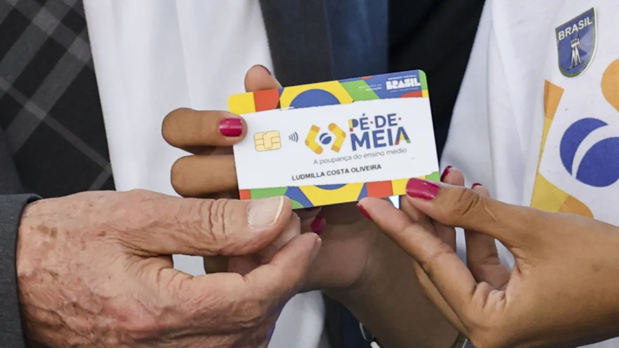 Vai começar pagamento do Programa Pé de Meia.