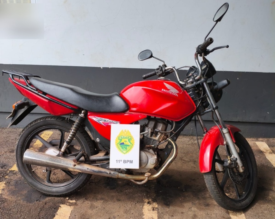 Duas motocicletas são recuperadas pela polícia 