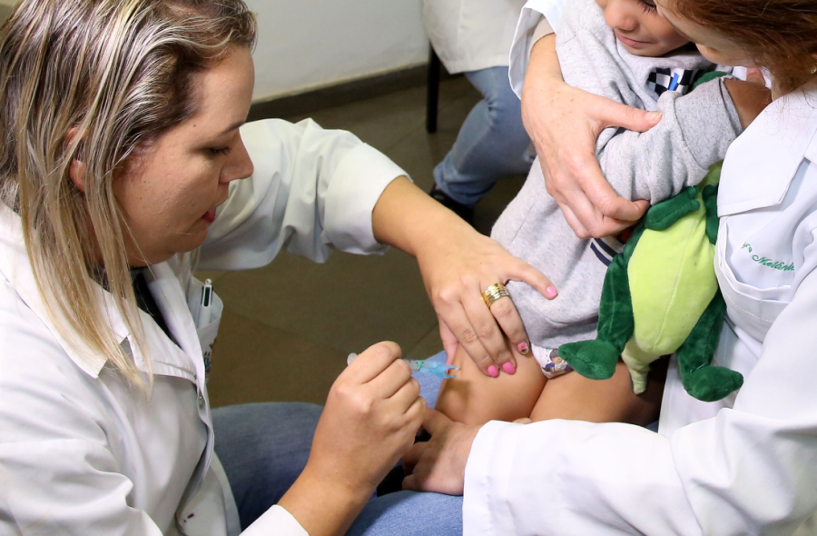  Paraná reforça chamada para vacinação contra gripe