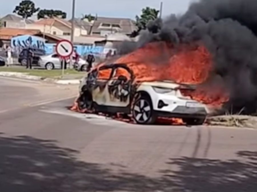Carro elétrico pode pegar fogo? 