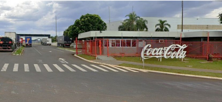  Coca-Cola encolhe para driblar queda.
