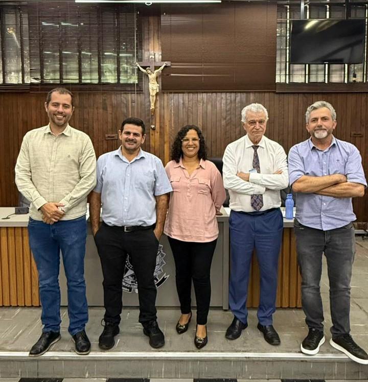 Comissão de Obras debate cobrança de INSS 