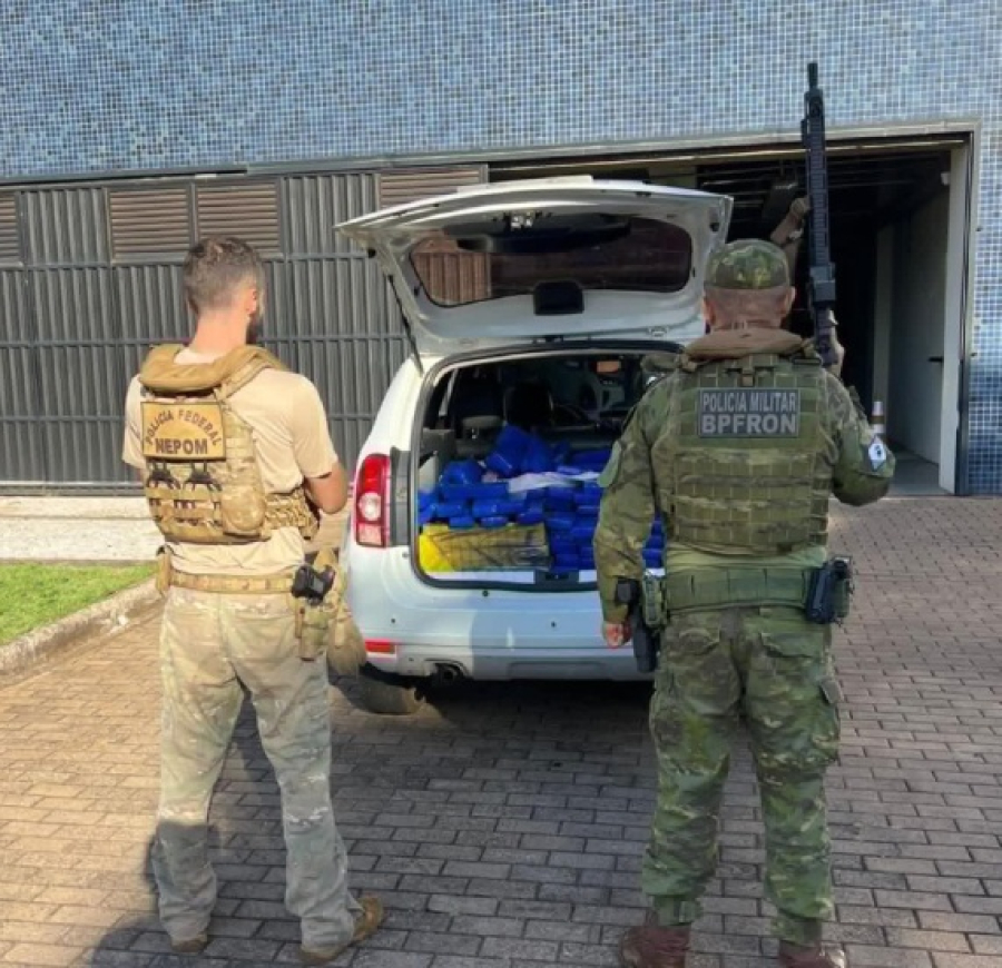 PF e BPFRON apreendem quase 200 kg de drogas.