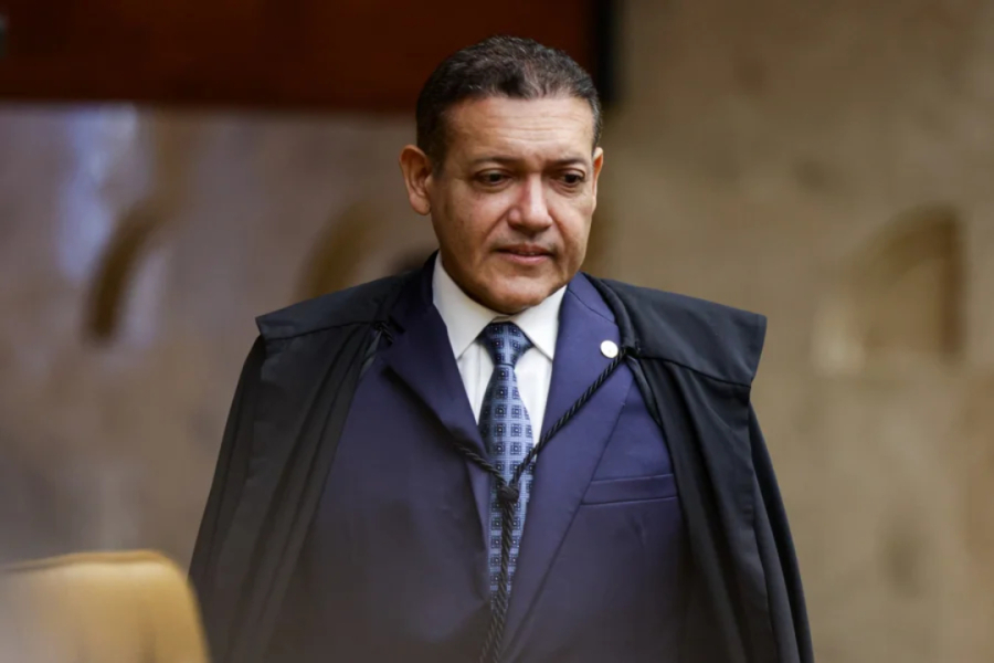 Ministro Nunes Marques assume TSE 