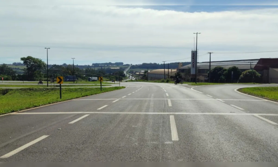 EPR Paraná confirma redutores de velocidade em Arapongas.