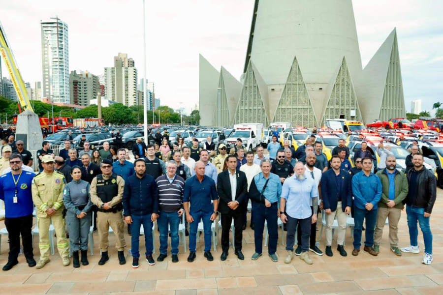 Governo entrega 75 viaturas para forças de segurança em Maringá e região
