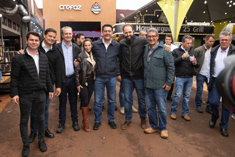 Governador volta a visitar a Expoingá.