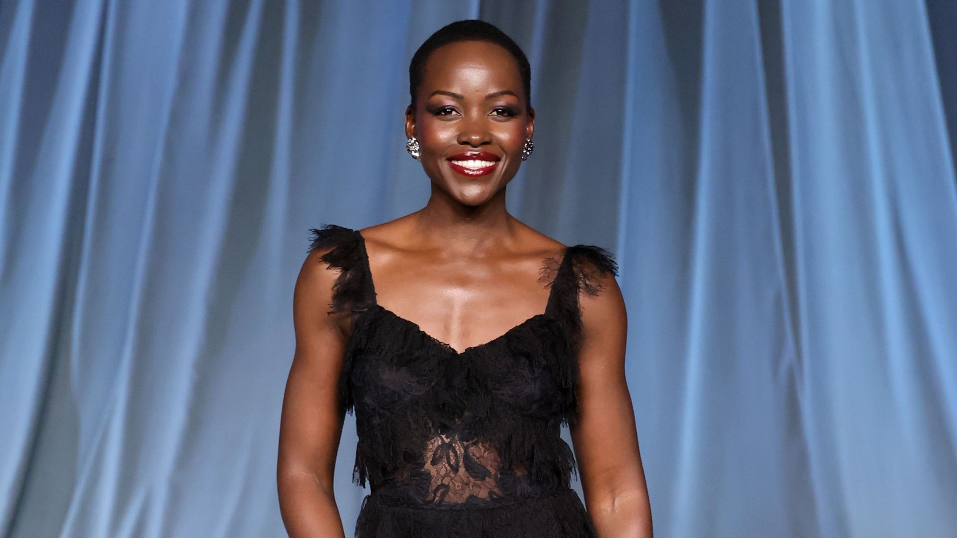 Lupita Nyong’o se pronuncia sobre ataques racistas  