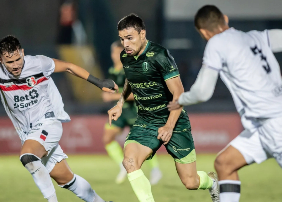 Dogão fica no 1 a 1 com o Santa Cruz no Willie Davids