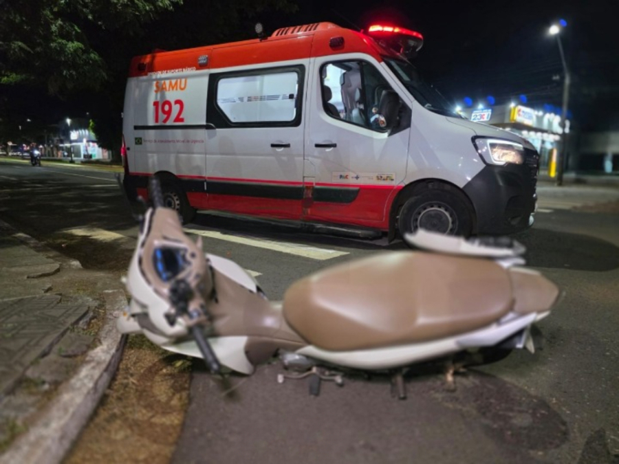 Motociclista é socorrido em estado grave.