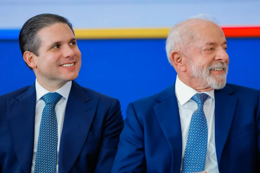 Hugo Motta diz que fim da escala 6×1 muda MEIs