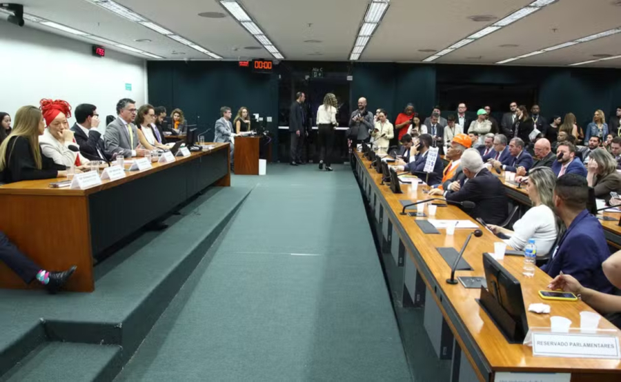 Fim da escala 6x1: vai ter redução de salário?