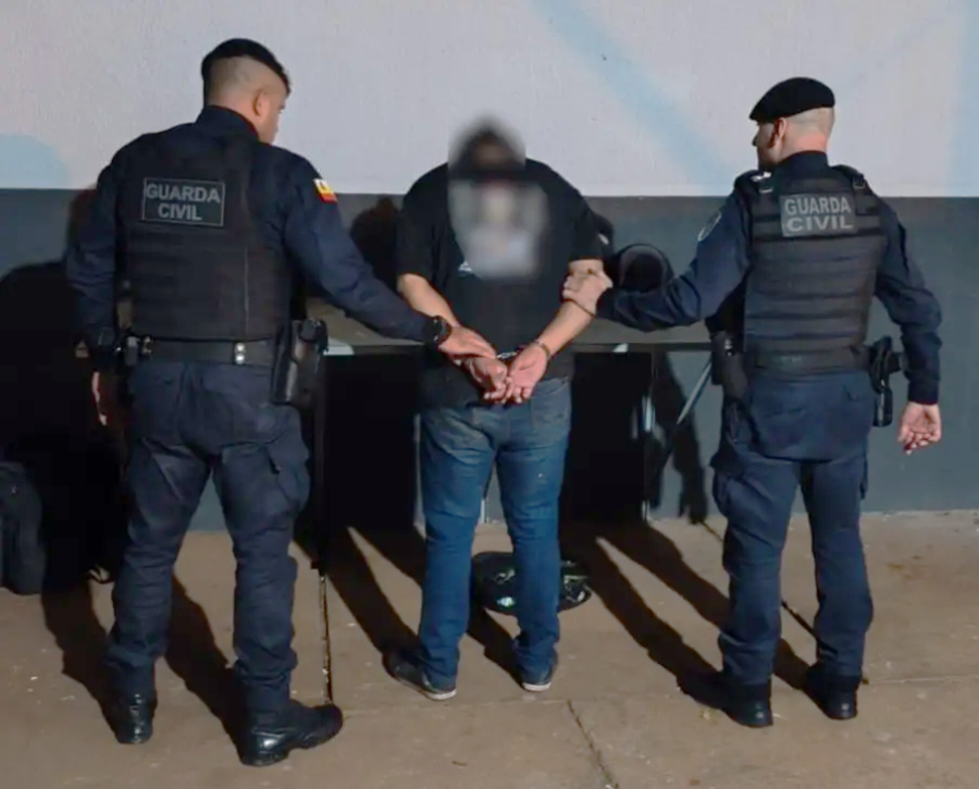 Solto após agredir esposa, homem volta e bate em quem chamou a GCM