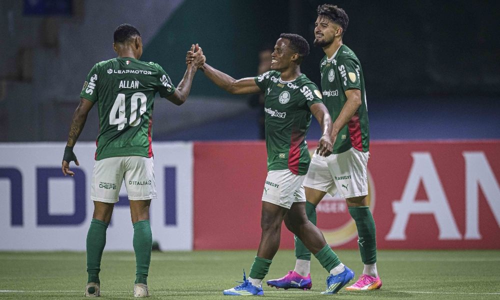 Palmeiras goleia Junior Barranquilla